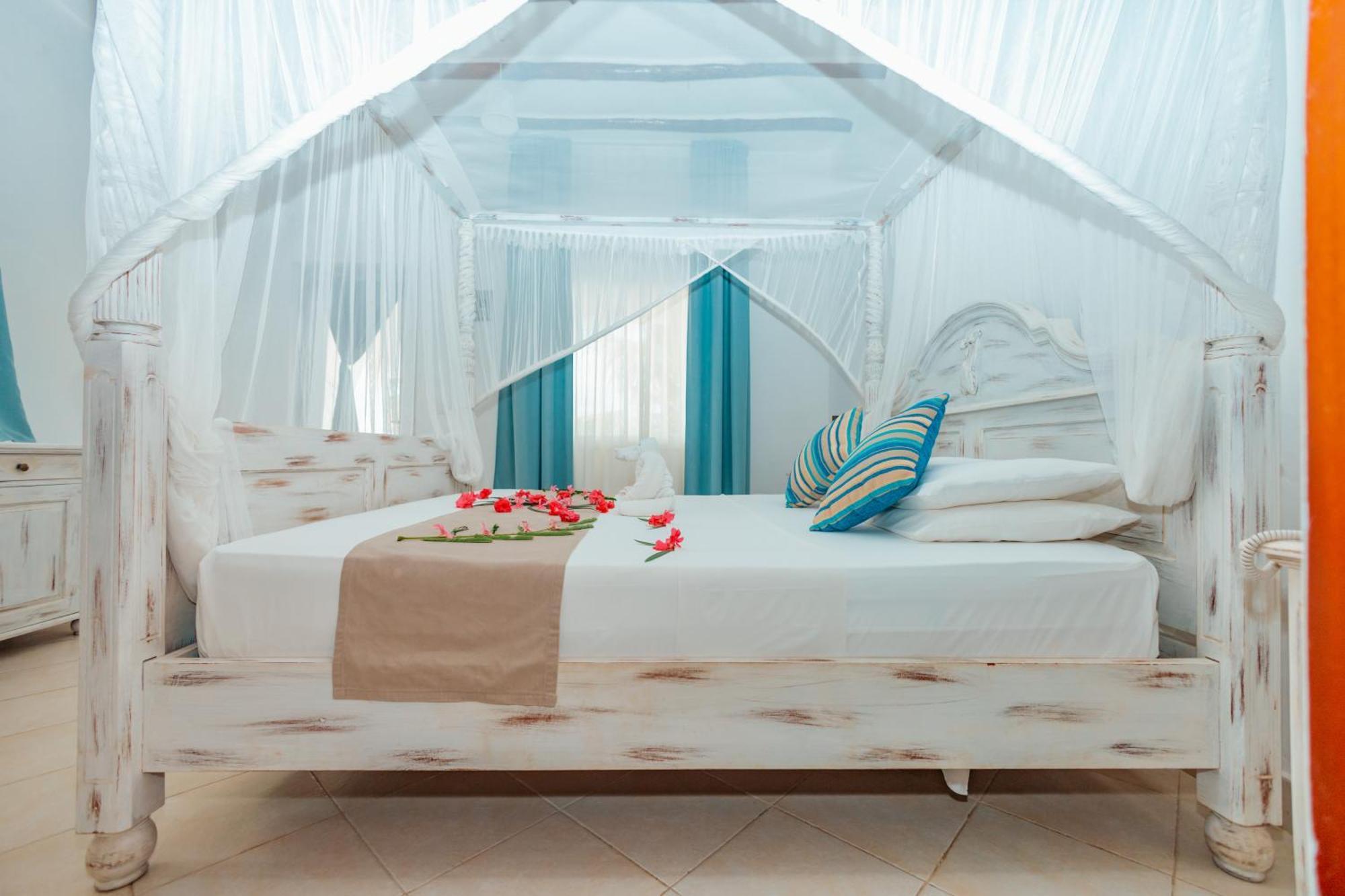 Twiga Beach Resort Watamu Dış mekan fotoğraf