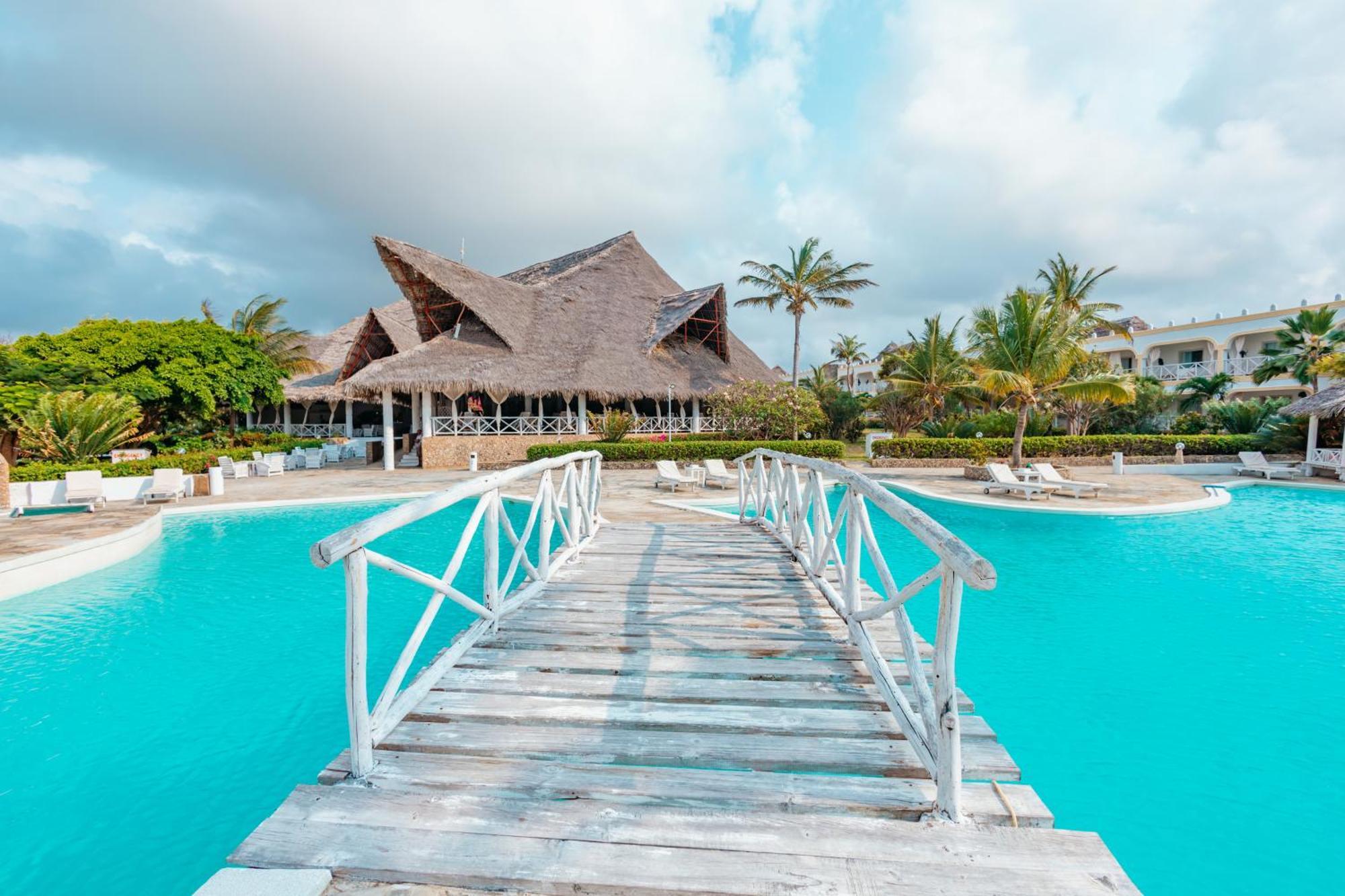 Twiga Beach Resort Watamu Dış mekan fotoğraf