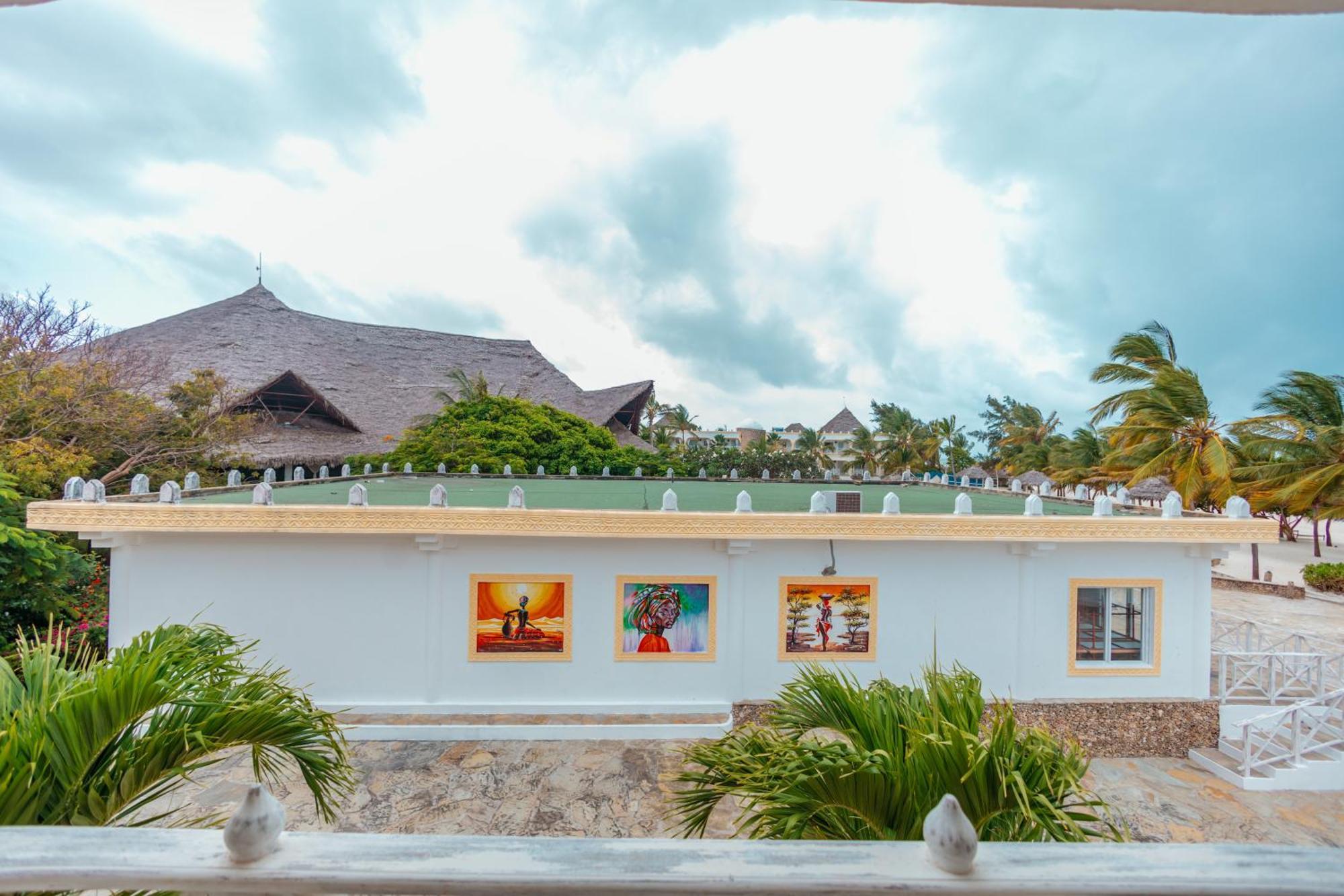Twiga Beach Resort Watamu Dış mekan fotoğraf